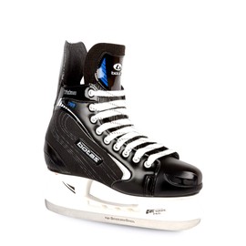Botas - Yukon 381 - Men's Ice Hockey Skates | Made in Europe (Czech Republic) | Color: Black with Silver, Size Adult 4.5