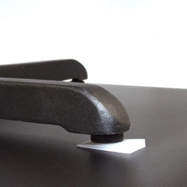 Soro Essentials- 2" x 1/4" Translucent Table Wedges/Shims Plastic Pack of 75- Multi-Purpose Flexible Plastic Shims Furniture Levelers Table Shims for Home Improvement & Work