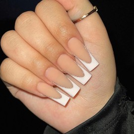 AKOFIC Pack of 24 Press on Nails Short, Coffin French Artificial Nails, Glue-On Nails with Nail Glue, Square White Nude Acrylic Fake Nails for Women and Girls