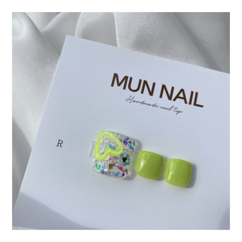 MunNail Neon Heart Pedi Tip - No. 8 / MunNail