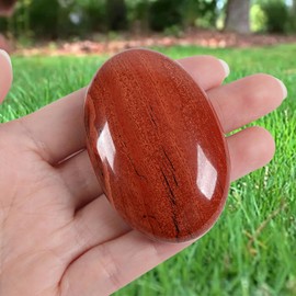 XIANNVXI 2.4 Inch Large Crystals Red Jasper Worry Stones Gemstones Natural Stone Polished Oval Palm Bag Massage Reiki Energy Stone 1 Piece