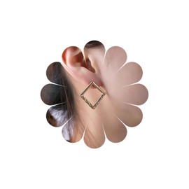Inateannal Vintage Hammered Square Drop Earrings Gold Hollow Square Earrings Metal Square Stud Earrings Minimalist Geometric Square Earrings Jewellery for Women Girls