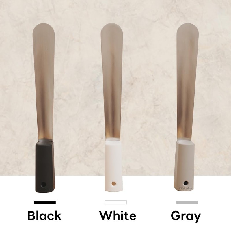 ROUNDS Standing Shoe Horn (Grey)