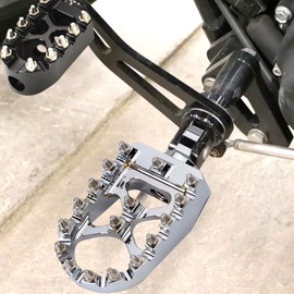 Goldfire Offroad Wide Motorcycle Fat Foot Pegs Pedals, 360° Roating Foot Pedals Footpegs Rests Suit for Harley Dyna Sportster Bobber (Chrome)