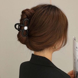 Crymystal Infinite 8 Claw Clips Simple Hair Clamps Simple Strong Hold Jaw Clip Large Pearl Non Slip Hair Clips for Thick Hair and Long Hair Fashion Hair Accessories Jewelry for Women Gifts (Black)