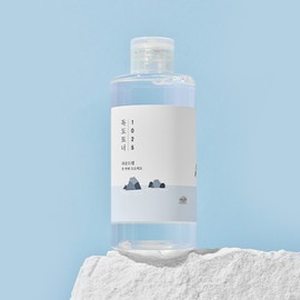 Round Lab 1025 Dokdo Toner 200ml / 라운드랩 1025 독도 토너 200ml