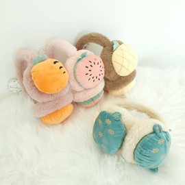 Save this! Full of cuteness, fruit faux fur earmuffs, fruit earmuffs, adjustable size. / 이거찜 귀여움한가득 과일 페이크퍼귀도리 과일 귀마개 사이즈 조절가능