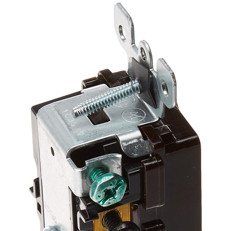 Leviton 15 Amp, 120/277 Volt, Decora Single-Pole, AC Combination Switch,