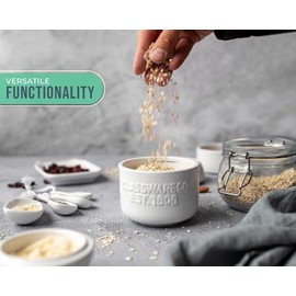 Comfify - Juego de utensilios de cocina de cerámica de cocina de varias piezas con 4 tazas medidoras, 4 cucharas medidoras y reposa cucharas, atractivo estilo vintage, en cerámica blanca en relieve