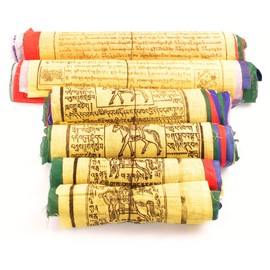 YAKEBA Tibetan Prayer Flag, 1.35 Metres, 5 Flags (Each 17 x 17 cm), 100% Cotton, Traditional Wooden Model Print, Bunting Fabric, Outdoor, Garden Flag