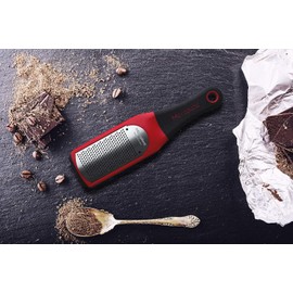 Microplane Artisan Series Rallador y Zester de queso (fino, rojo)