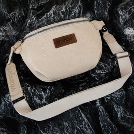 Wrangler Large Fanny Packs for Women Waist Bag Travel Belt Bags Crossbody Sling Bag Gifts for Women Men WG82-194BG