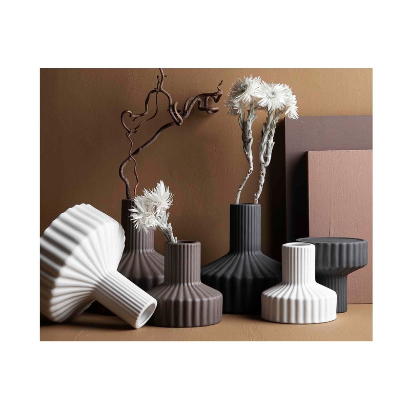 Samset Large Dark Grey Ceramic Vase