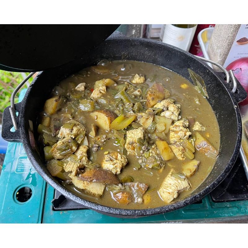 12 Qt. Seasoned Cast Iron Dutch Oven with Cast Iron