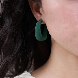 TseenYi Green C Shape Earrings Plush C Round Hoop Earrings Green Lightweight C Shape Earrings Vintage Plush Geometric Exaggerated Earrings Jewelry for Women and Girls