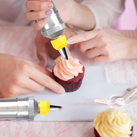Dessert Decorating Syringe, Stainless Steel Dessert Syringe Kit Baking Tools, Cupcake Piping Icing Syringe Set, Baking Supplies Frosting Tools with 6 Pieces Icing Nozzles, Dessert Cream Scraper