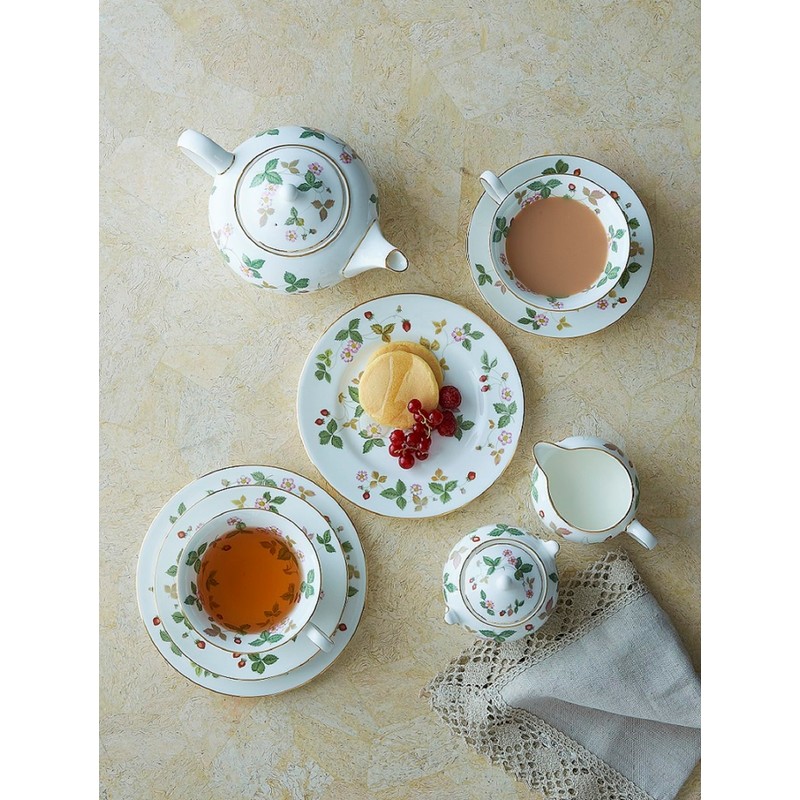 Wedgwood Fine Strawberry Tea Bag