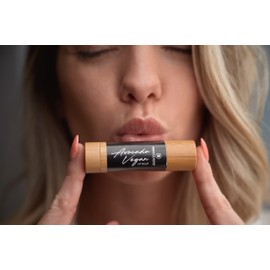 AVOCADO VEGAN LIP BALM, Clean, Light, Highly Nutritious Avocado & Shea Butter Lip Balm, Penetrates Deep Tissue and Protects Chapped Dry and Sore Lips.