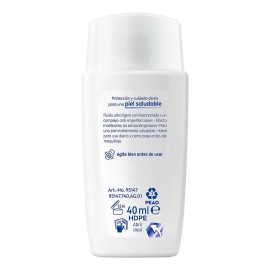 NIVEA SUN Protector Solar Facial Derma Skin Clear Anti-Imperfecciones FPS50 40ml con Niacinamida, previene brotes y no obstruye poros, ideal para piel grasa y/o con tendencia al acné