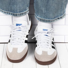 Olukssck 2 Pairs 6 mm Wide Flat Trainers Shoelaces, Premium Replacement Shoe Laces for Sports Shoes, Trainers and Casual Shoes, White, 160 cm