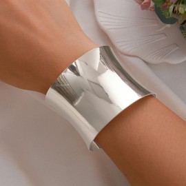 Gold Bracelets for Women Chunky Gold Bangles for Women Gold Cuff Bracelets Set Stackable Adjustable Open Bangle Bracelets Irregular Bracelets Jewelry Gifts