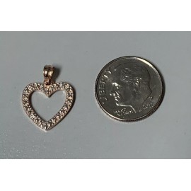 Unbranded 14K   GOLD ROSE HEART CHARM    "NEW"