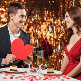 Tatuo 300 Pcs Valentine's Day Felt Hearts Glitter Confetti Decoration 1 Inch Felt Foam Heart Balls Romantic Mini Heart for DIY Crafts Mother's Day Christmas Party Decor(Red)