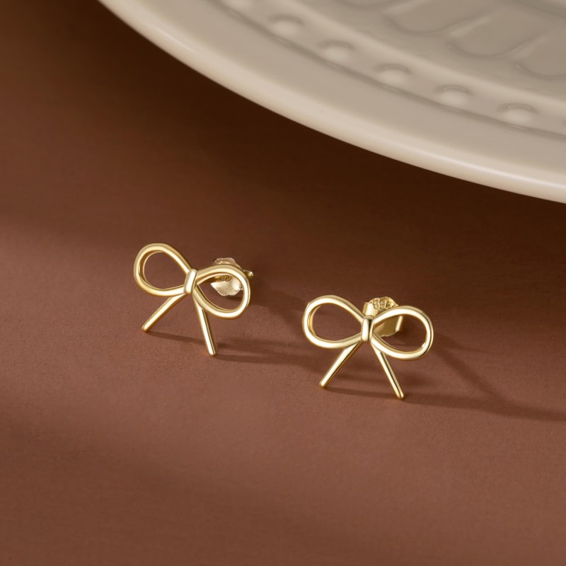 SLUYNZ Sterling Silver Bow Earrings for Women Small Bow Stud