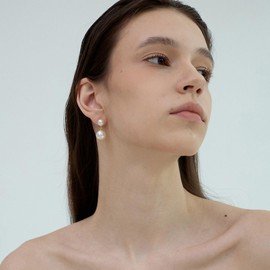 OWADAR Pearl Clip on Earrings 18K Gold Plated Double Balls Pearl Dangle Drop Clip-On Earrings for Women Non Pierced No Piercing Earrings Lightweight Pearl Earrings