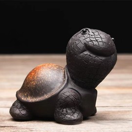 EAEDMY Purple Sand Tea Pet Angry Cat Bat Tortoise Puppy Figurine, Cute Kungfu Tea Pet Gift for Tea Lover Friend, Tea Table Desk Tearoom Home Decoration Ornament (1.Smiling Turtle)