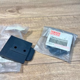 YAMAHA OEM NOS BAG CARRIER STRAP LEVER LOCK 2-PACK / JN6-K8380-00-0