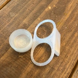 Permanent Gecko Feeding Ledge W/ Disposable Cups - Options: Translucent - Ledge + 6 Feeding Cups