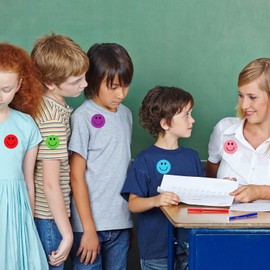 HiGift 630 Pieces Colorful Happy Smile Face Stickers Small Happy Face Decal Mini Motivational Stickers Incentive Reward Stickers Behavior Chart Stickers for Student (10 Sheets, 9 Colors, 1 inch)