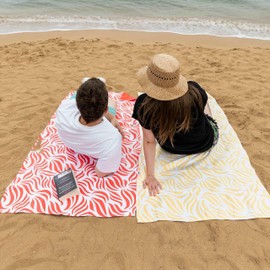Tide Towels - Microfiber Beach Towels, Made Using Plastic Waste, Quick Drying, Odourless. Lightweight & Compact. Includes Bag. Perfect for Travel, Swimming, Yoga, Camping & Gym. (Sunflower Yellow)