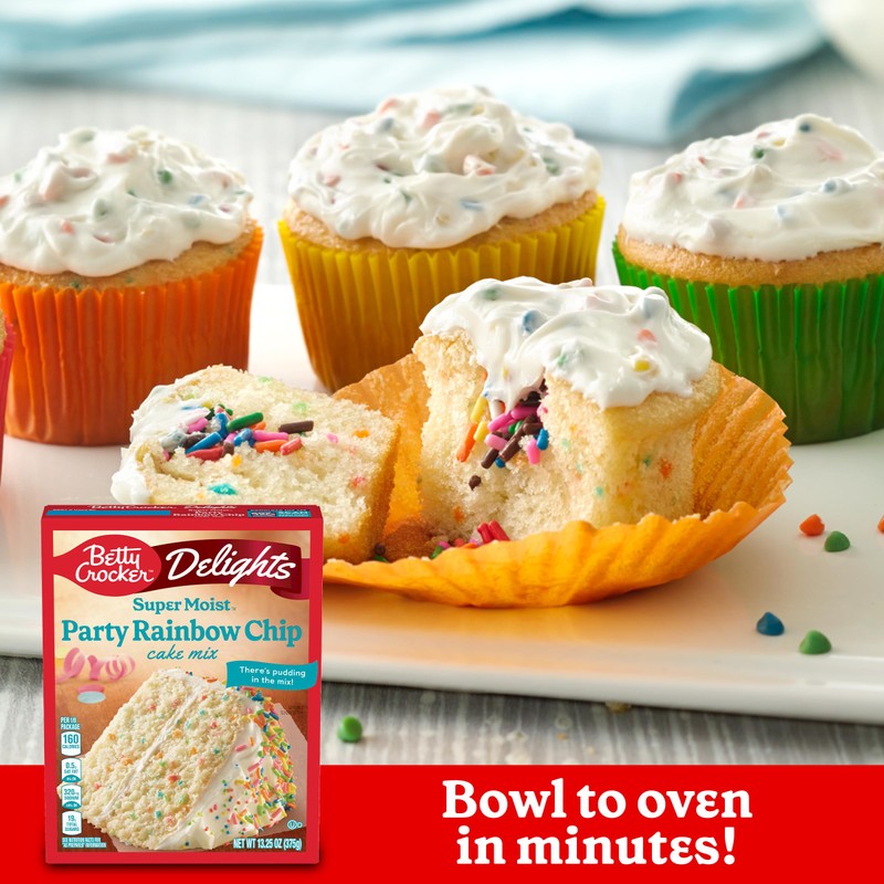 Betty Crocker Delights Super Moist Party Rainbow Chip Cake Mix,