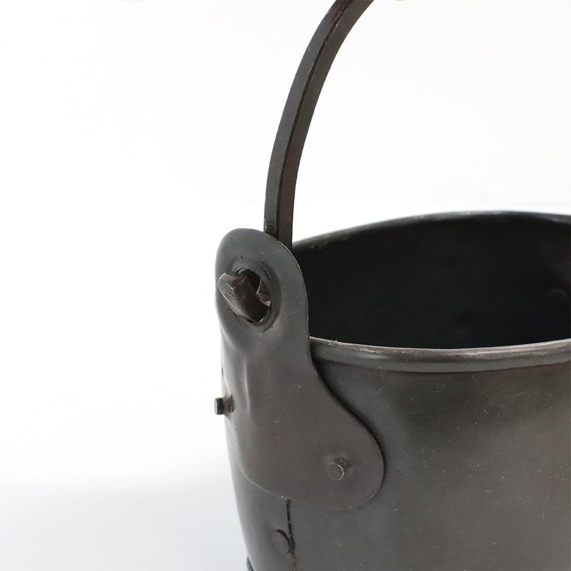 brocant iron oval bucket