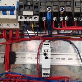 Delay Timer Switch, AC/DC 12V~240V Mini Power Off Delay Time Relay Din Rail Timer Relay Mini Power on Off Delay Relay with Adjustable Knob（Power Off Delay）