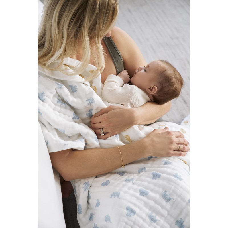 Aiden & Anay ADBO10003 Animal Kingdom-hello elephants Baby Blanket