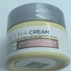 IT Cosmetics Confidence In A Cream Anti-Aging Face Moisturizer -