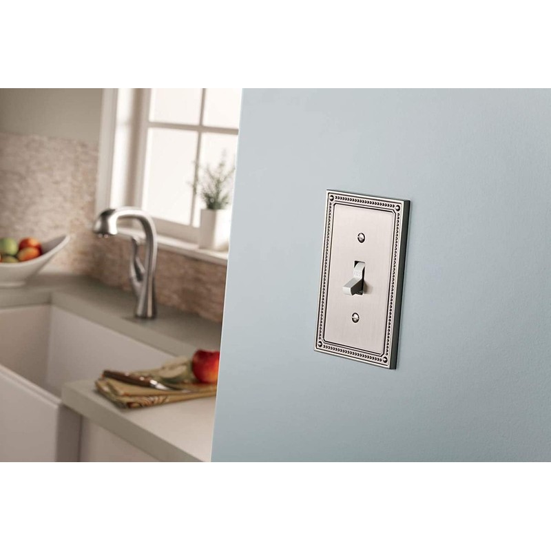 Franklin Brass Classic Beaded (1-Pack) Decorative Light Switch Cover Brushed