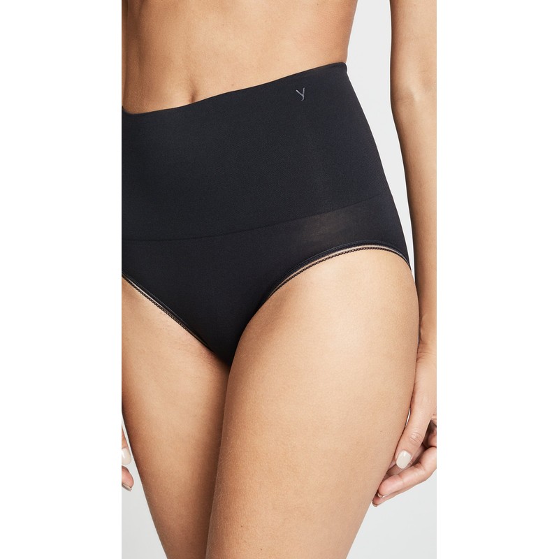Yummie Women's Ultralight Seamless Shapewear Brief, Black, Medium/Large