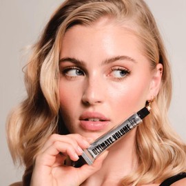 Plump It! | Daily Lip Fix | Ultra-Moisturising and Hydrating Lip Cream | Plump, Restore and Refresh the Lips | Heal Dry, Cracked and Chapped Lips | Collagen Repair | Lip Care | Skincare | Balm