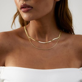 JECOMY Dainty Gold Layered Necklaces for Women 18K Gold Plated Stacked Chain Necklace Delicate Herringbone Choker Necklace Trendy Rope Paperclip Layering Necklace Set for Women