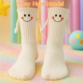TWPER Funny Socks for Couples Friends 2 Pairs, Magnetic Holding Hands Socks, Cute Valentine’s Day Birthday Gifts for Women Men Boyfriend Girlfriend