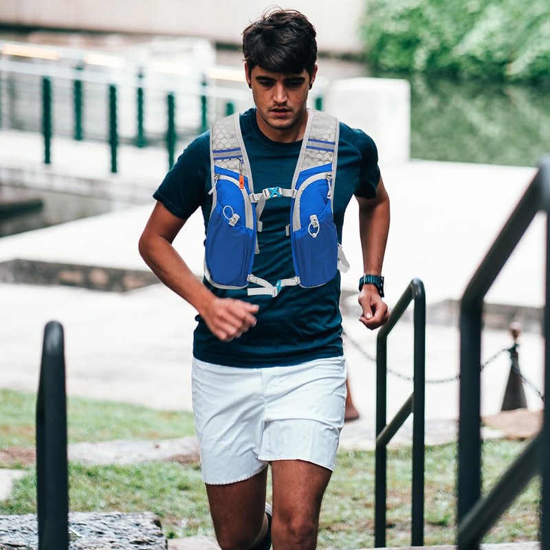 HINATAA Lightweight Hydration Vest Backpack, 5L 250g Running Hydration Backpack