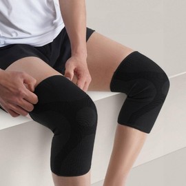 Single Black Sports Knee Brace for Joint Protection - Running, Tennis, Exercise Black/M