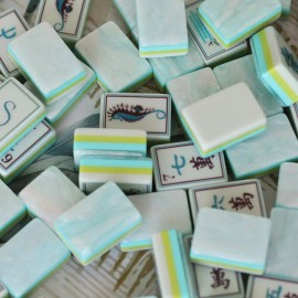 ,Acrylic Luxury Mahjong,American Mahjong Set with 160 Tiles,Aqua Pearl Mahjong Tiles,Custom 4-Layer Mahjong TilesColor: Turmeric