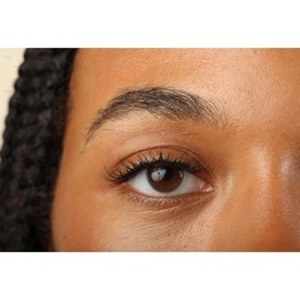 Iris | High-Volume Fox Eye Lash Extension - Choose Your Package: 4 Pack Eyelash Tray