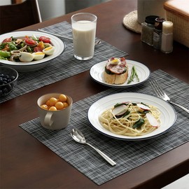 homEdge PVC Placemat, 4 PCS of Non-Slip Heat Resistant Place Mats, Washable Vinyl Placemats, Set of 4 – Gray
