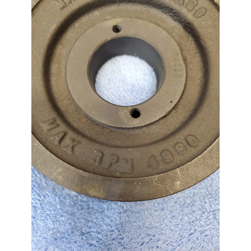 Briggs and Stratton gearbox input pulley 5022908 ((((( BRAND NEW